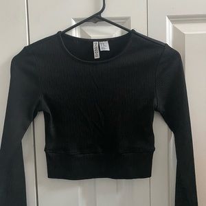 H&M gym long sleeve